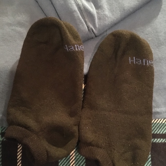 Mens HANES 4 piece Set! Boxer Briefs and ankle socks. 🧦🧦. ( SPECIAL) - Picture 8 of 11